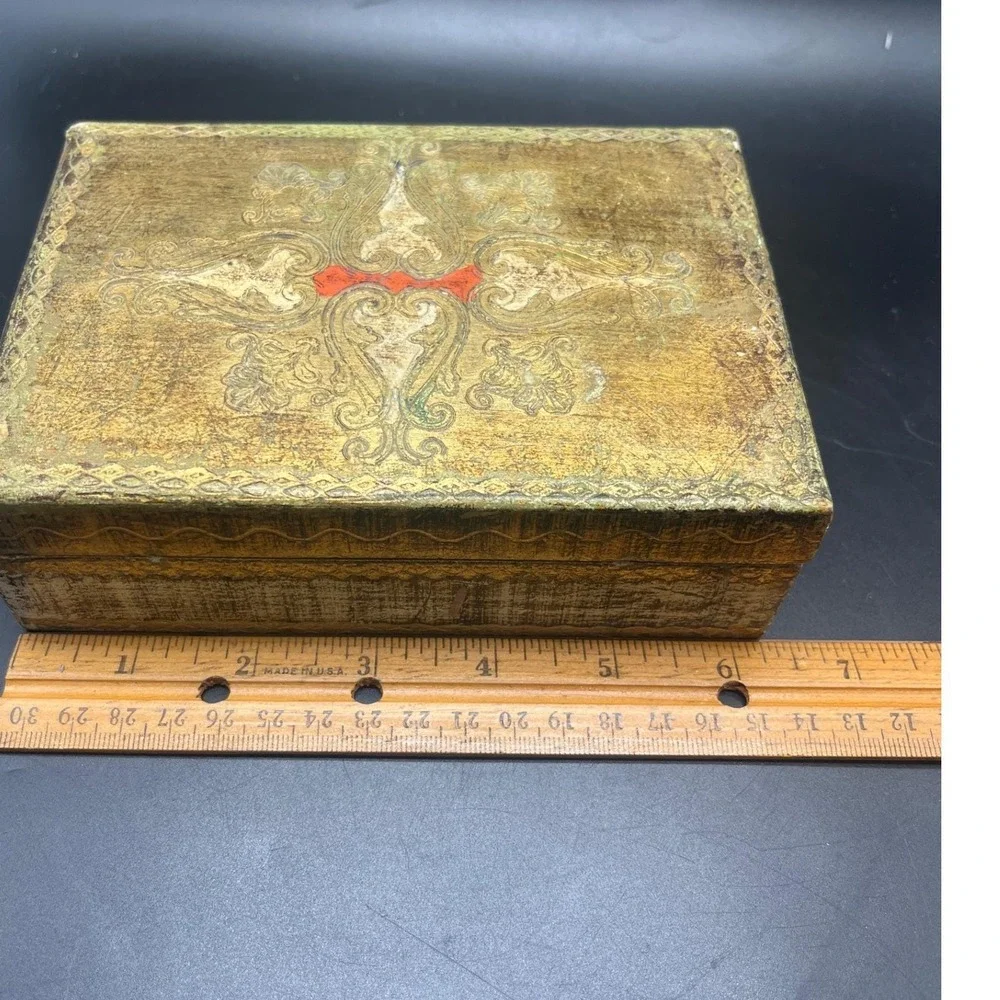 Vintage Hinged‎ Trinket Box Gilt Painted Italian Florentine Jewelry Keepsake Box